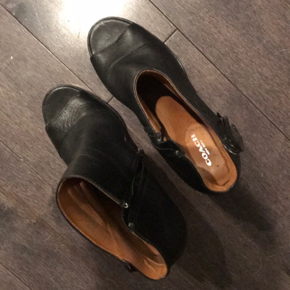 Coach black leather booties size 8.5 - Picture 5 of 6